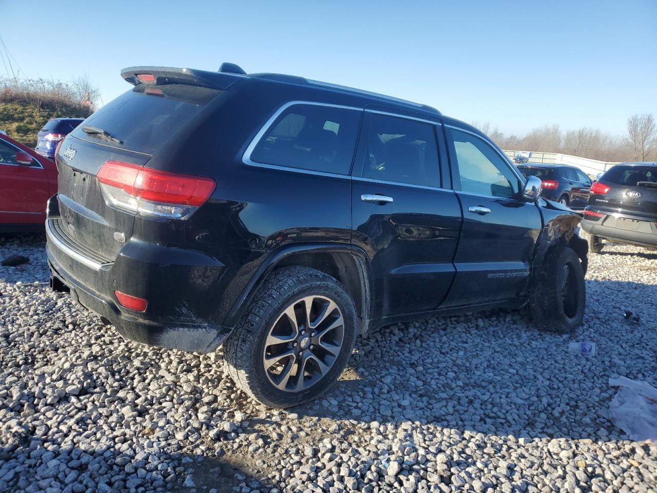 1C4RJFCG0HC762609 2017 Jeep Grand Cherokee Overland