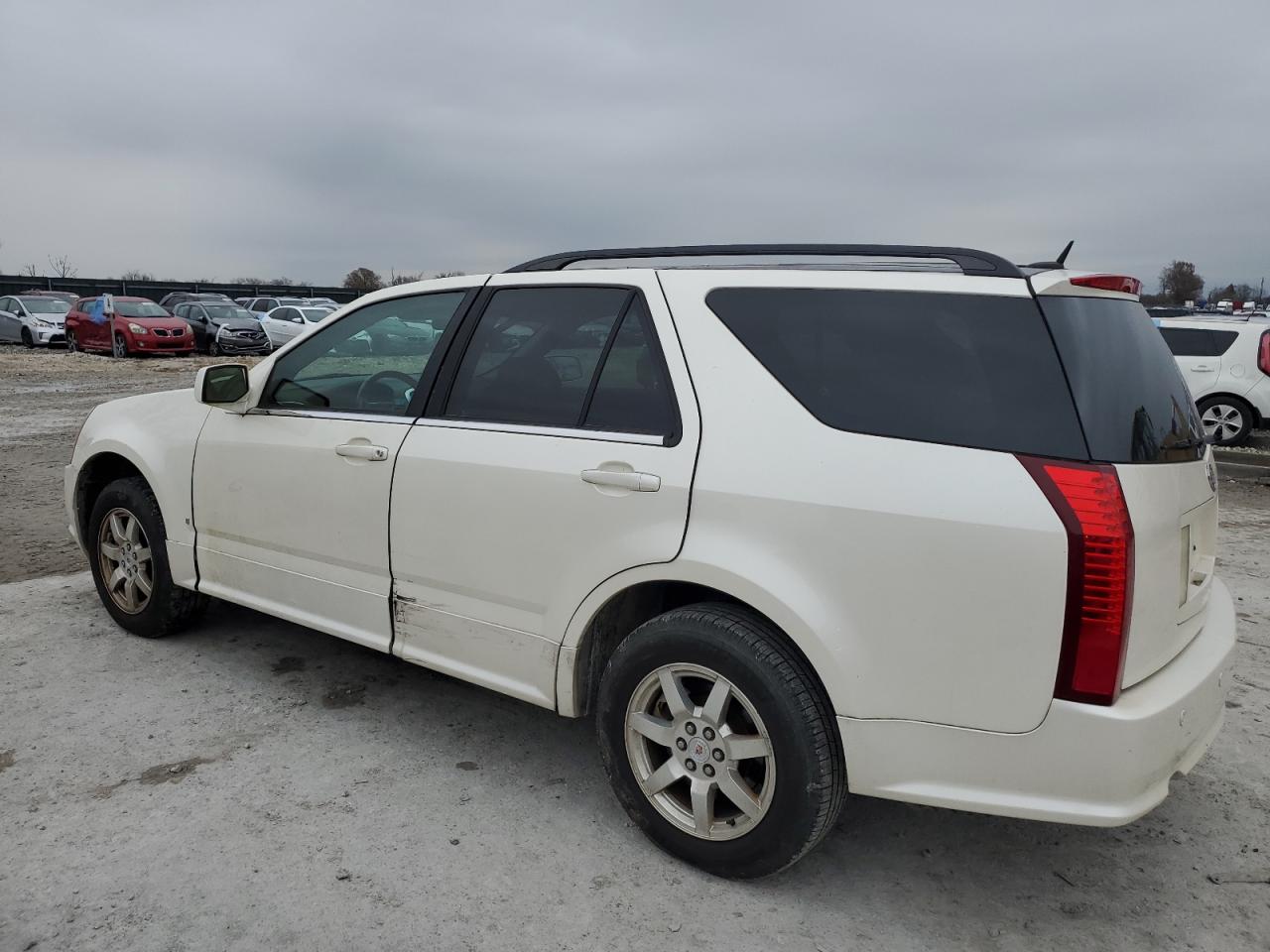 2008 Cadillac Srx VIN: 1GYEE637880152133 Lot: 83984354