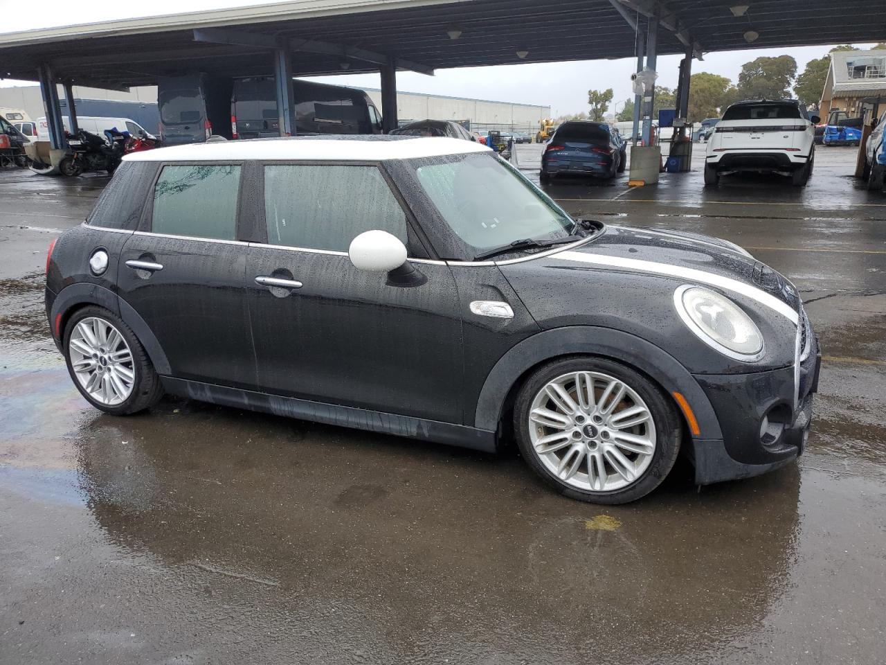 2016 Mini Cooper S VIN: WMWXU3C57G2B67272 Lot: 86880754