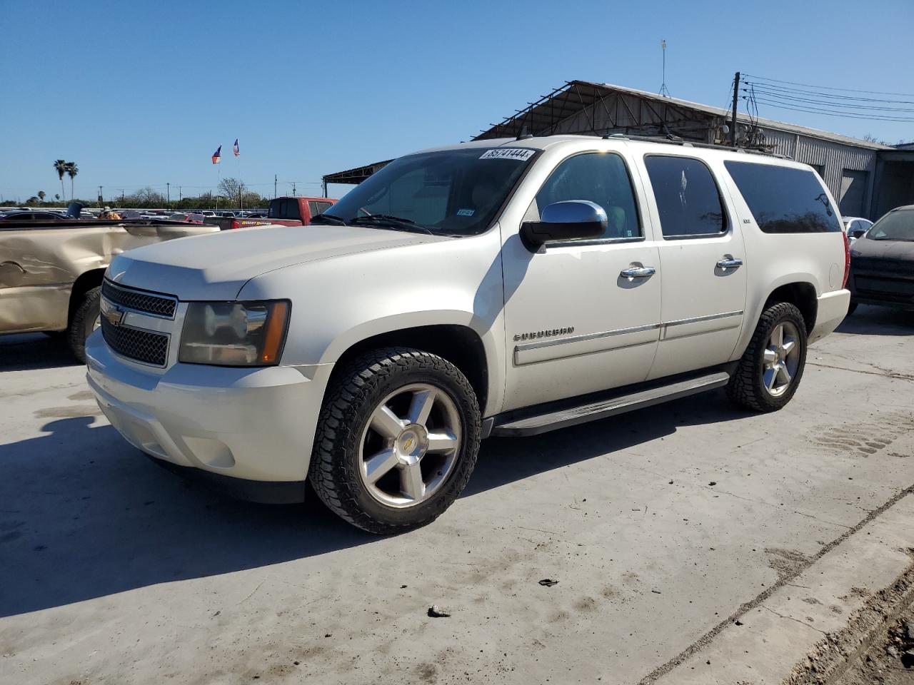 2011 Chevrolet Suburban C1500 Ltz VIN: 1GNSCKE04BR241117 Lot: 85741444