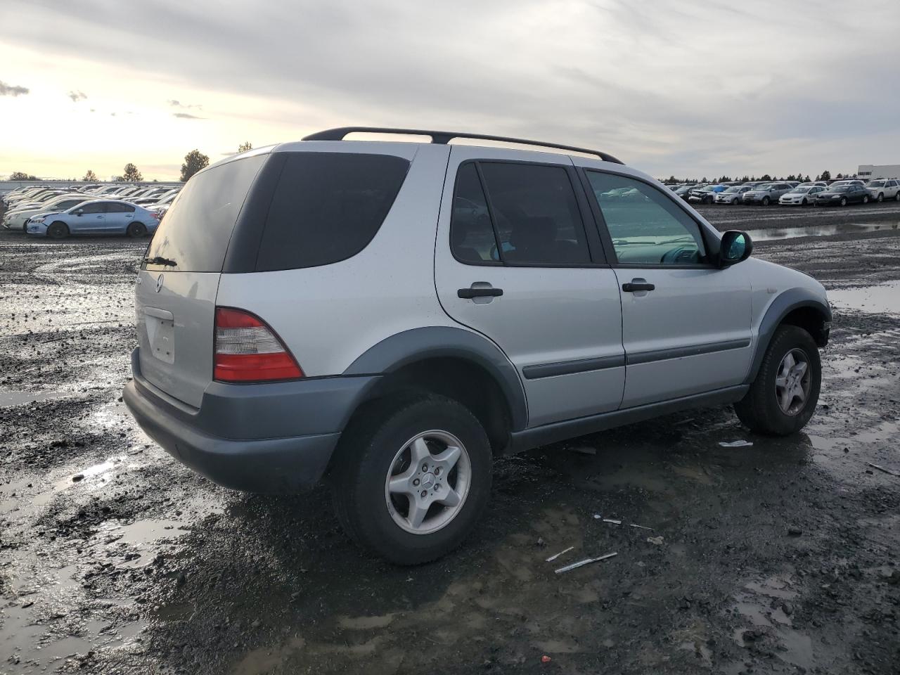 1998 Mercedes-Benz Ml 320 VIN: 4JGAB54E0WA034598 Lot: 84519954