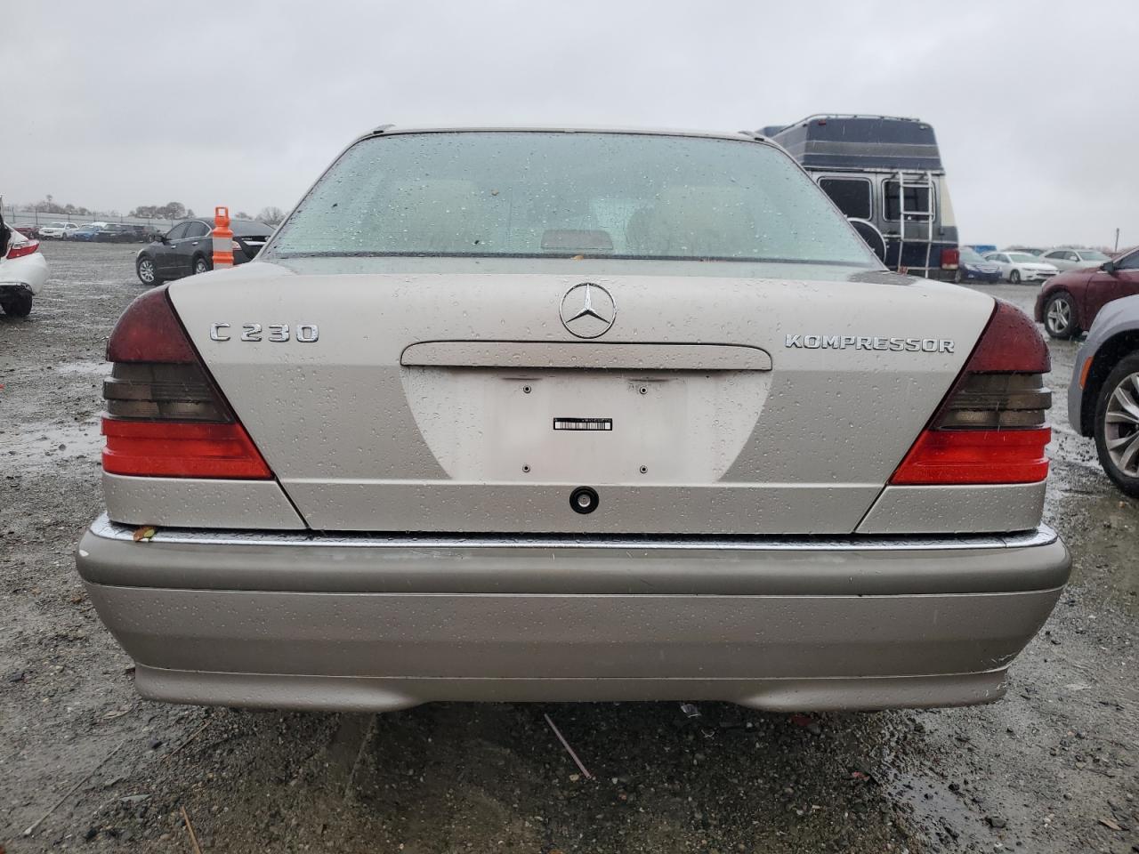 1999 Mercedes-Benz C 230 VIN: WDBHA24G2XA679744 Lot: 86293044