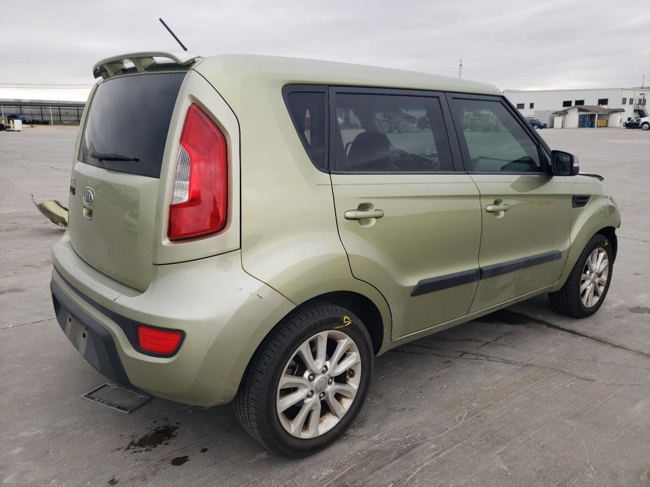 2012 Kia Soul + VIN: KNDJT2A69C7379540 Lot: 86400044