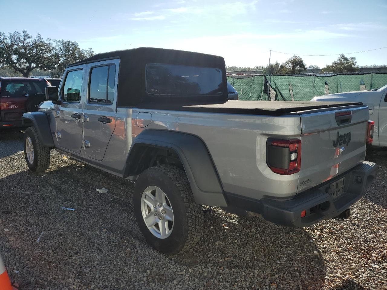 2020 Jeep Gladiator Sport VIN: 1C6JJTAG9LL100252 Lot: 83891304