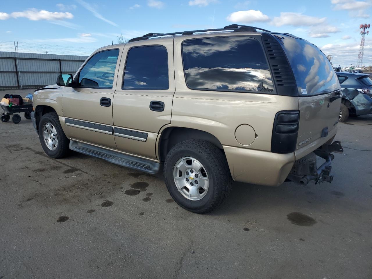 2005 Chevrolet Tahoe C1500 VIN: 1GNEC13TX5J174840 Lot: 86554684