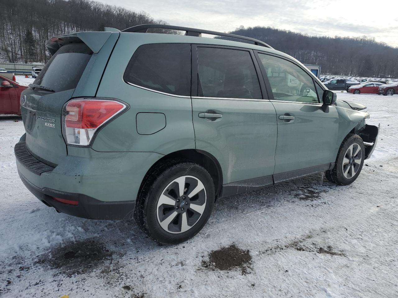 2017 Subaru Forester 2.5I Limited VIN: JF2SJAJC6HH569468 Lot: 85878344