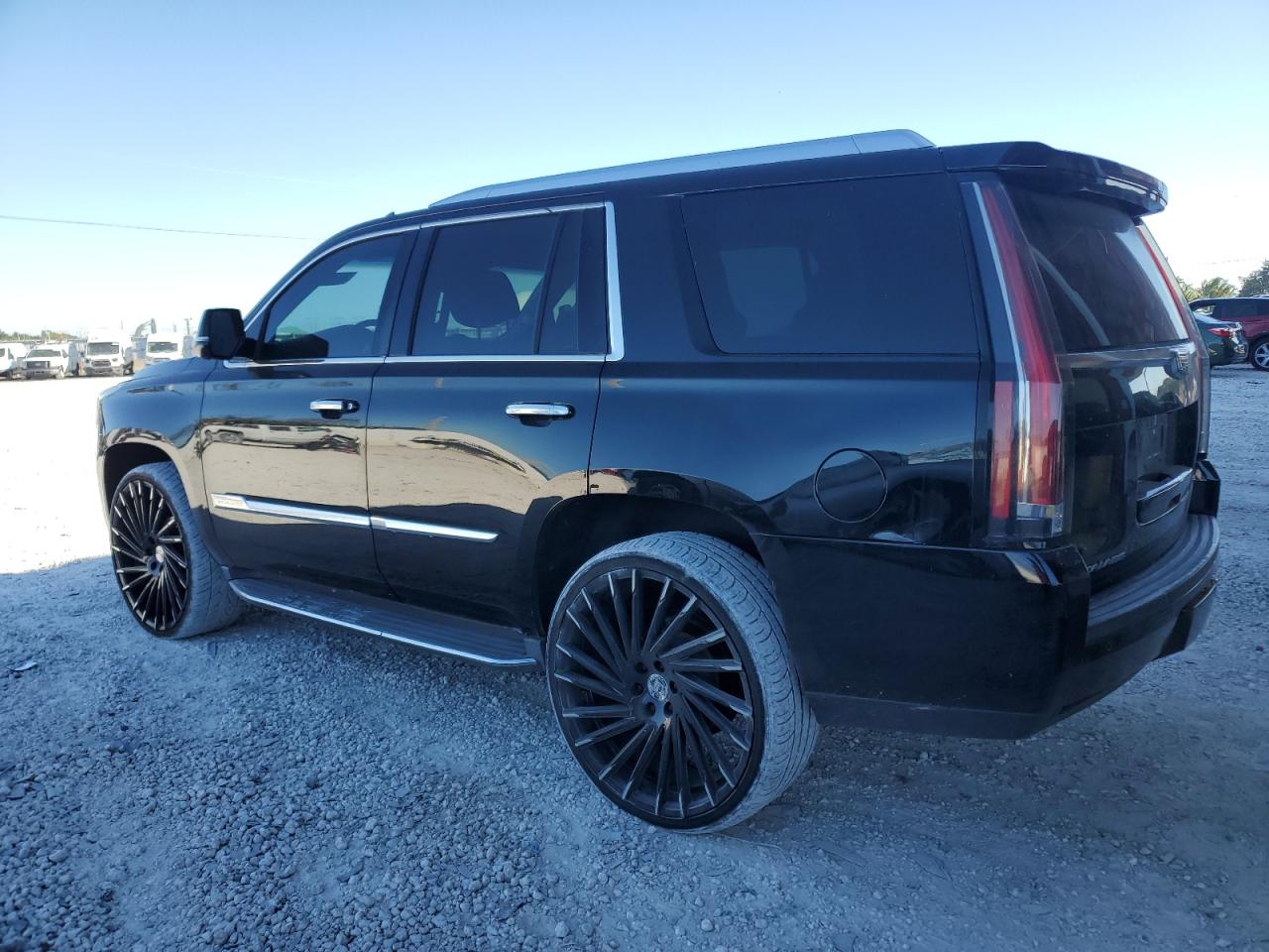 2016 Cadillac Escalade Luxury VIN: 1GYS3BKJ9GR380439 Lot: 82588534