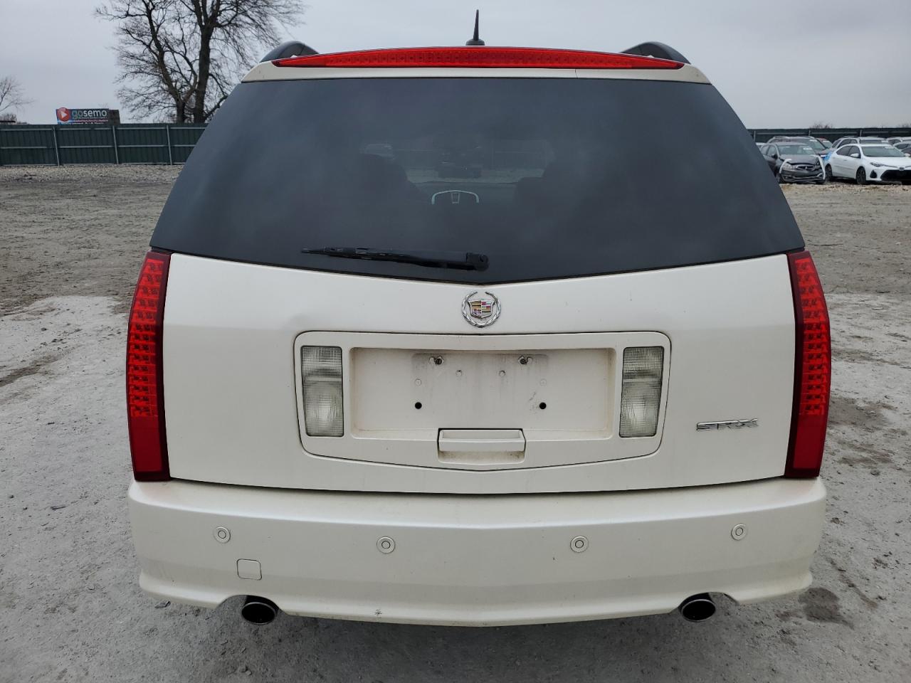 2008 Cadillac Srx VIN: 1GYEE637880152133 Lot: 83984354