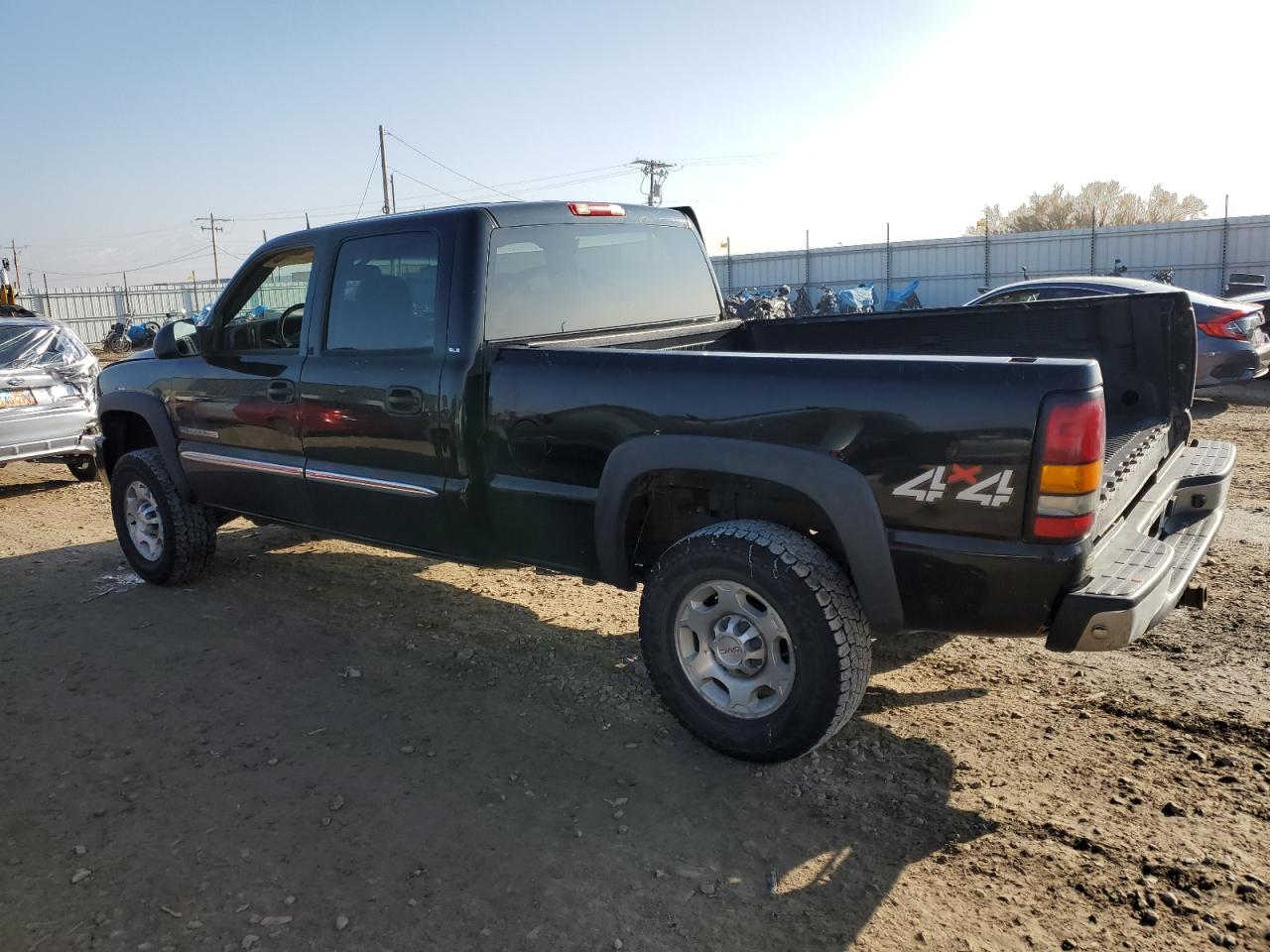 2005 GMC Sierra K2500 Heavy Duty VIN: 1GTHK23U75F829787 Lot: 83117414