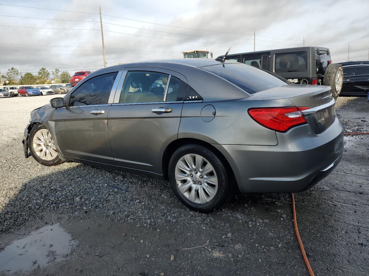 2013 Chrysler 200 Lx VIN: 1C3CCBABXDN733976 Lot: 83544034