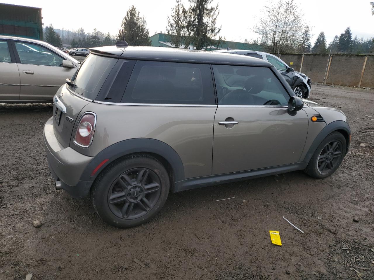 2011 Mini Cooper VIN: WMWSU3C59BT253371 Lot: 83848944