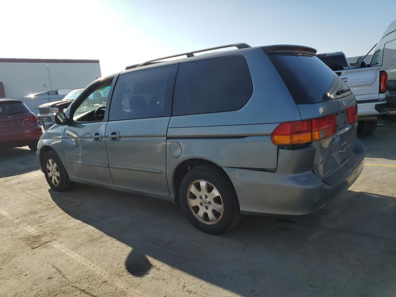 2002 Honda Odyssey Ex VIN: 5FNRL18652B018172 Lot: 84929174