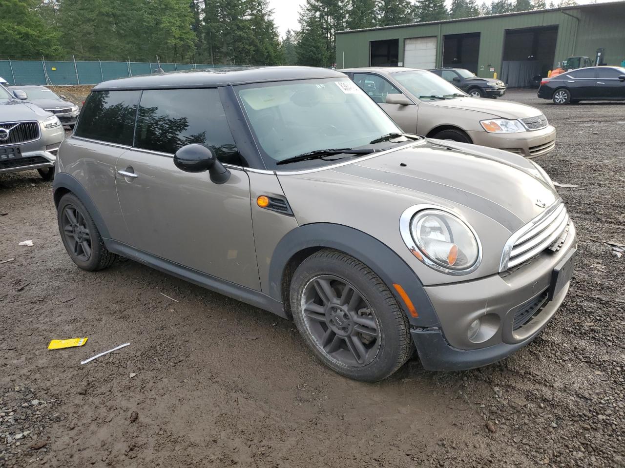 2011 Mini Cooper VIN: WMWSU3C59BT253371 Lot: 83848944