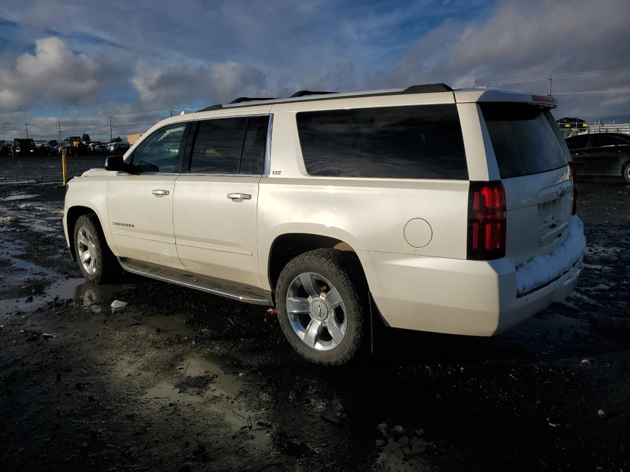 2015 Chevrolet Suburban K1500 Ltz VIN: 1GNSKKKC9FR653458 Lot: 86324344