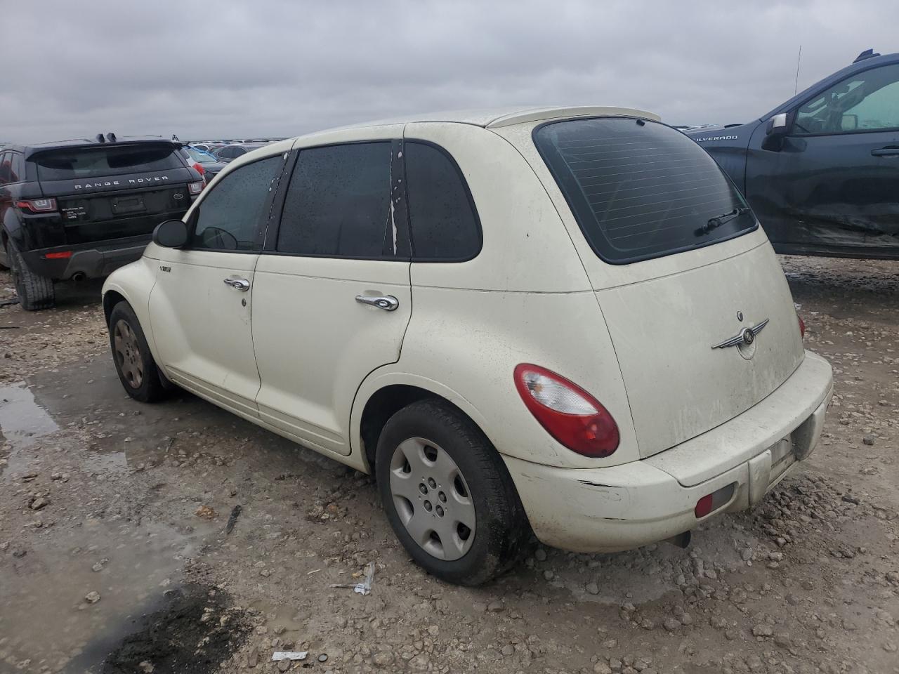 2023 Chrysler Pt Cruiser VIN: 3A4FY48BX6T239545 Lot: 83830524