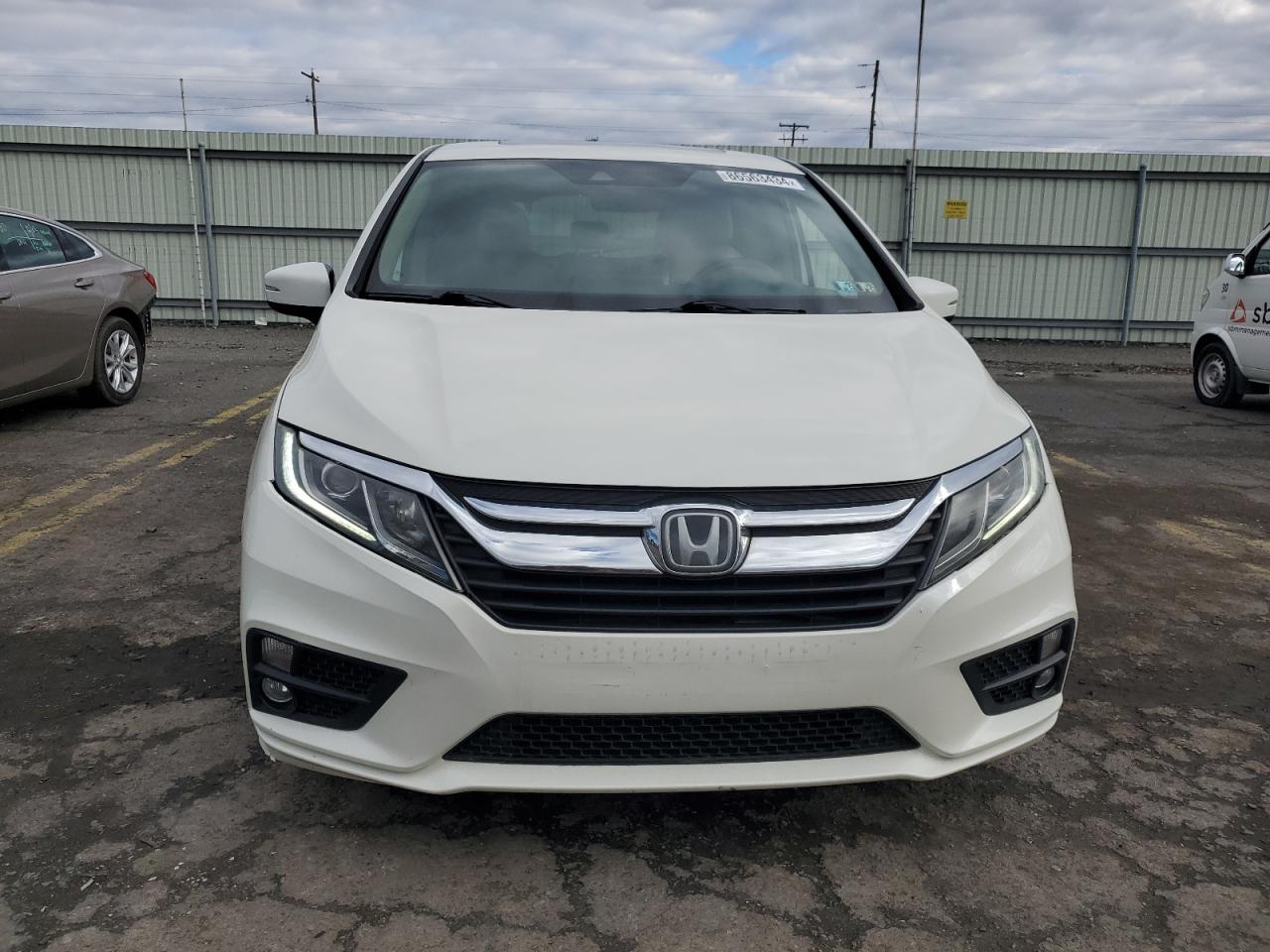 2018 Honda Odyssey Exl VIN: 5FNRL6H77JB061044 Lot: 86563434