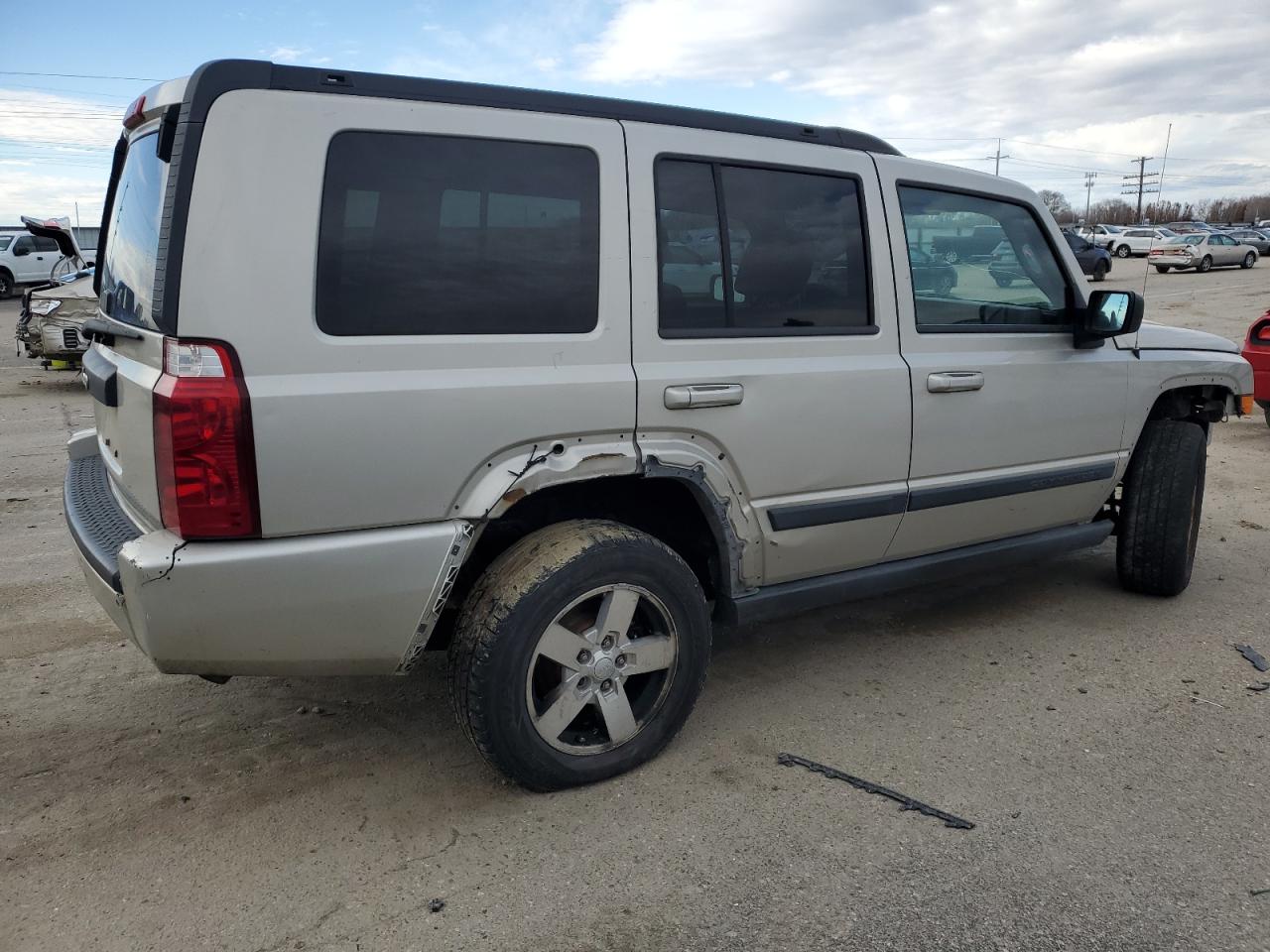 2007 Jeep Commander VIN: 1J8HG48K27C607580 Lot: 85530374