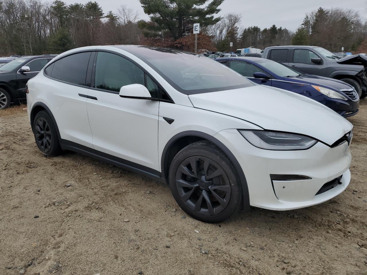 7SAXCAE54NF354888 2022 Tesla Model X