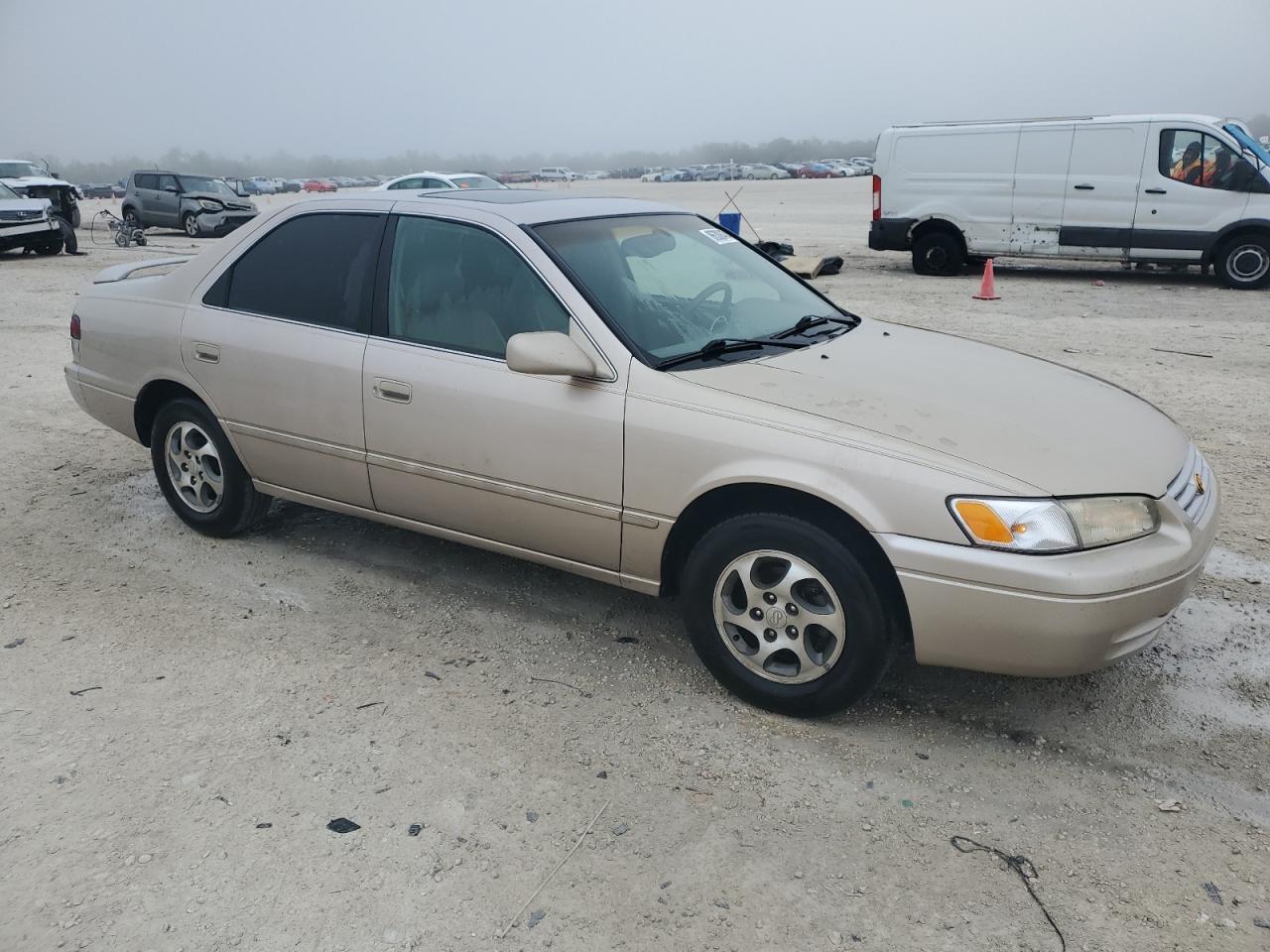 4T1BG22K3VU812600 1997 Toyota Camry Ce