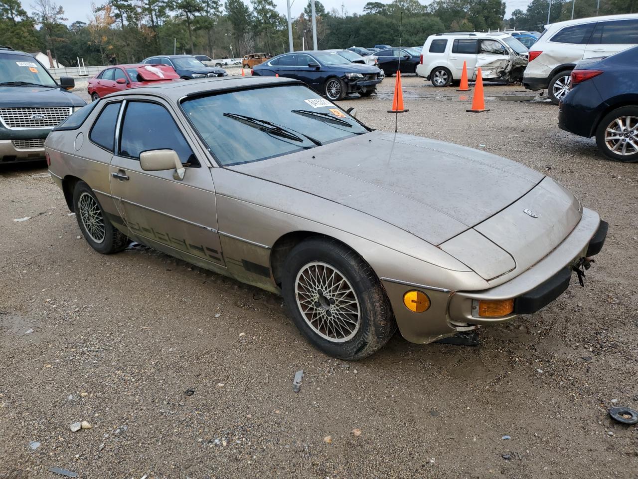 WP0AA0929CN450176 1982 Porsche 924