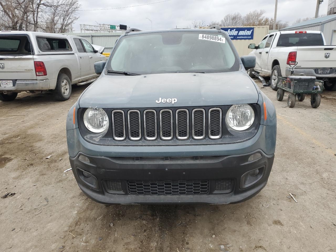 2017 Jeep Renegade Latitude VIN: ZACCJBBBXHPG39609 Lot: 84898894