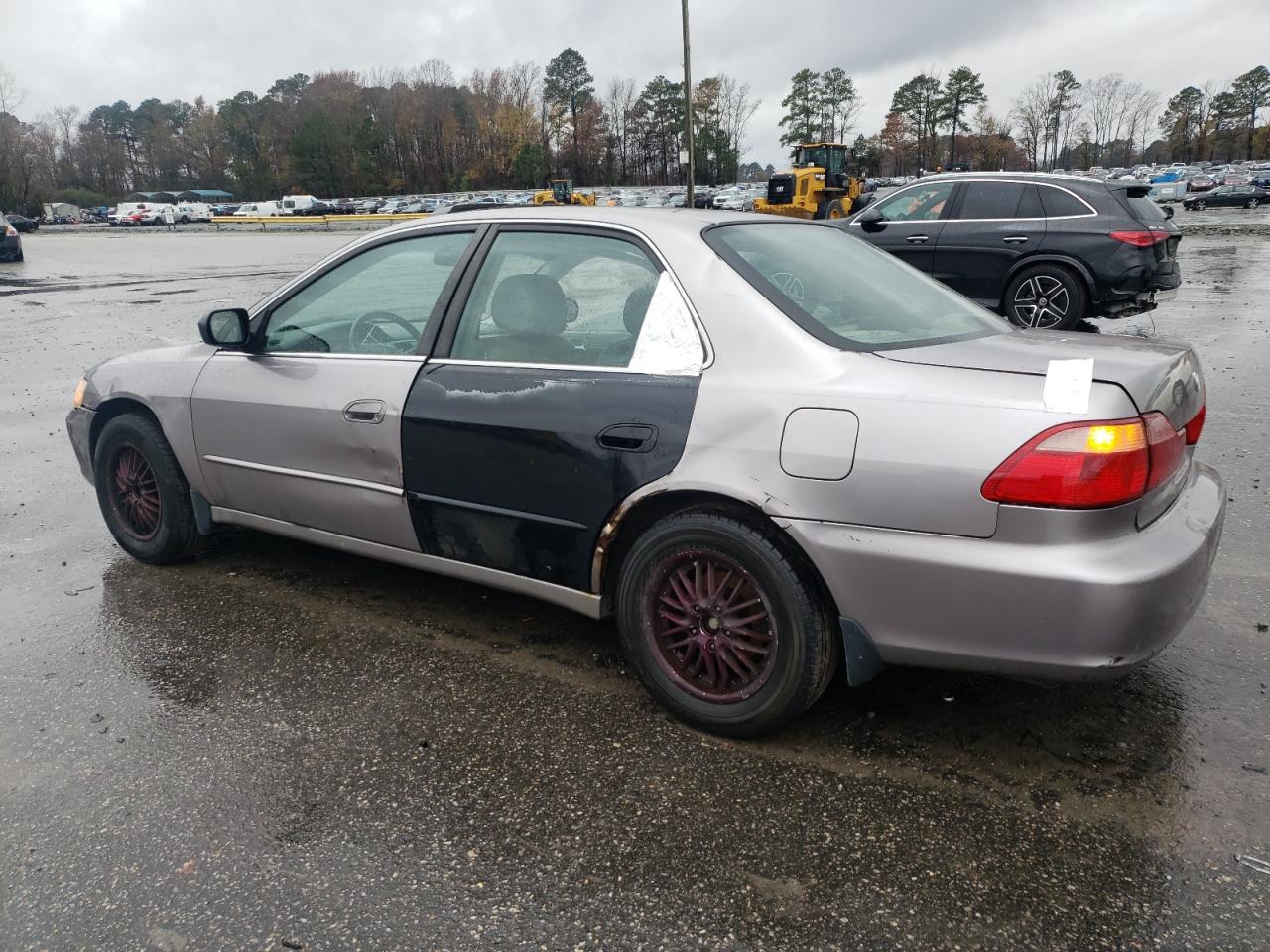 2000 Honda Accord Ex VIN: 1HGCG1658YA020215 Lot: 83531934