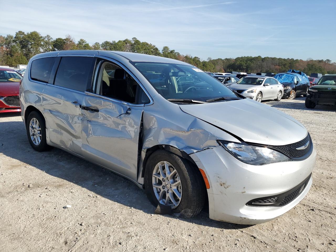 2022 Chrysler Voyager Lx VIN: 2C4RC1CGXNR229702 Lot: 85525734