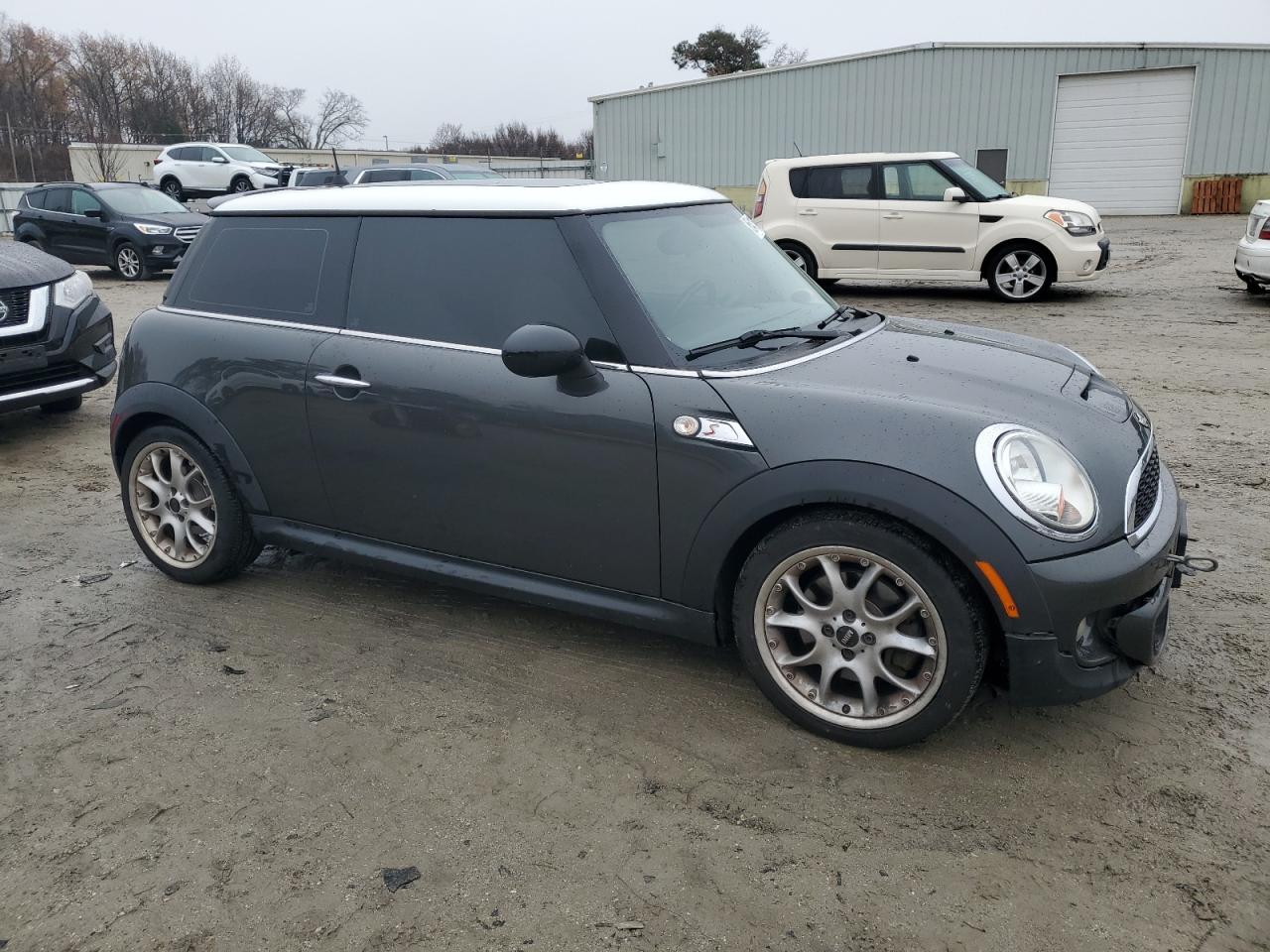 2011 Mini Cooper S VIN: WMWSV3C5XBTY14626 Lot: 85411644