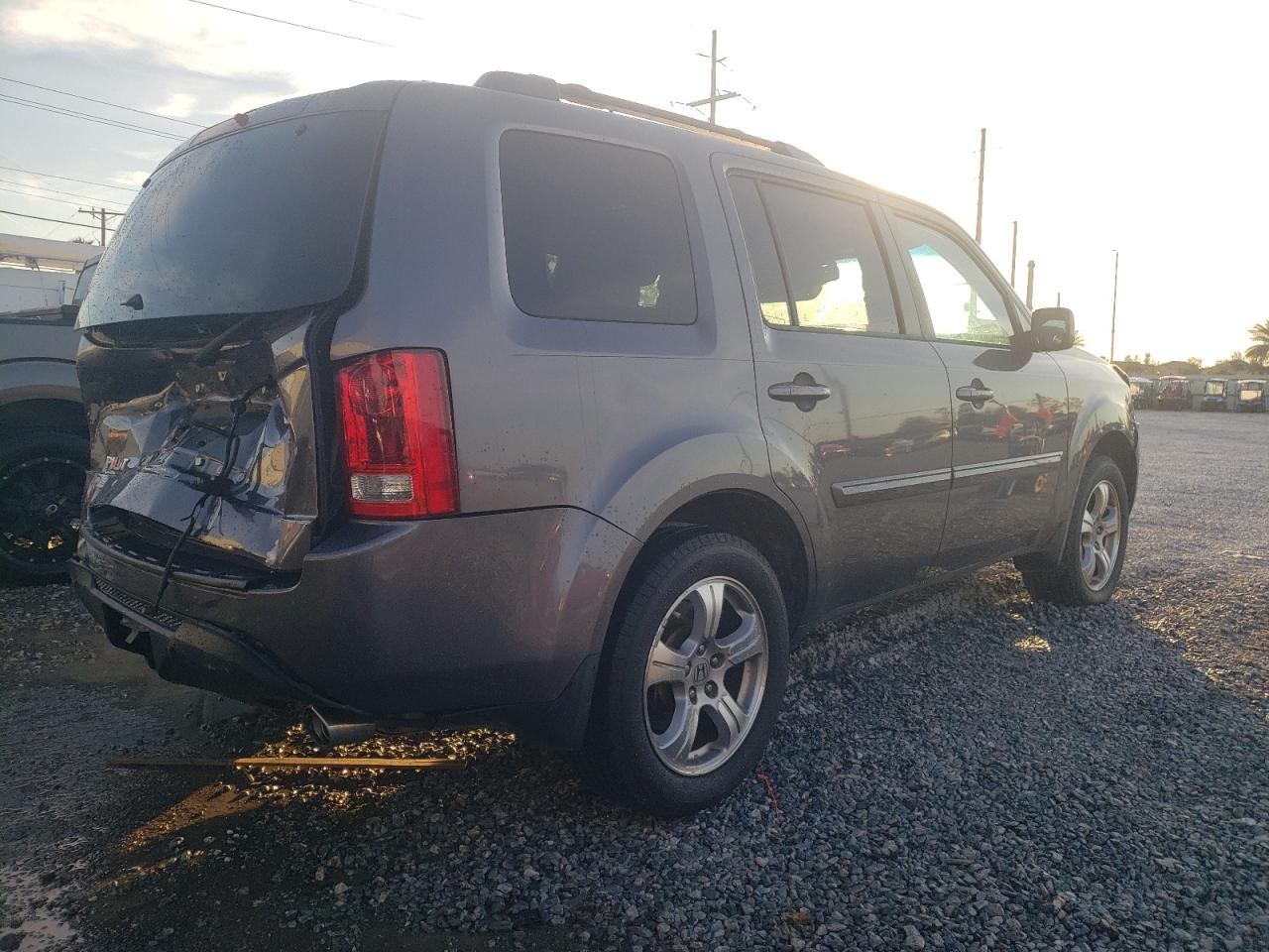 2015 Honda Pilot Exl VIN: 5FNYF3H50FB015031 Lot: 83821804