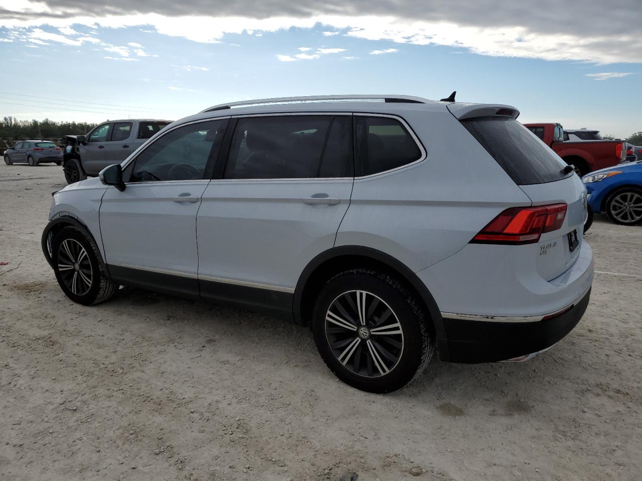 2018 Volkswagen Tiguan Se VIN: 3VV3B7AX0JM192032 Lot: 83778364