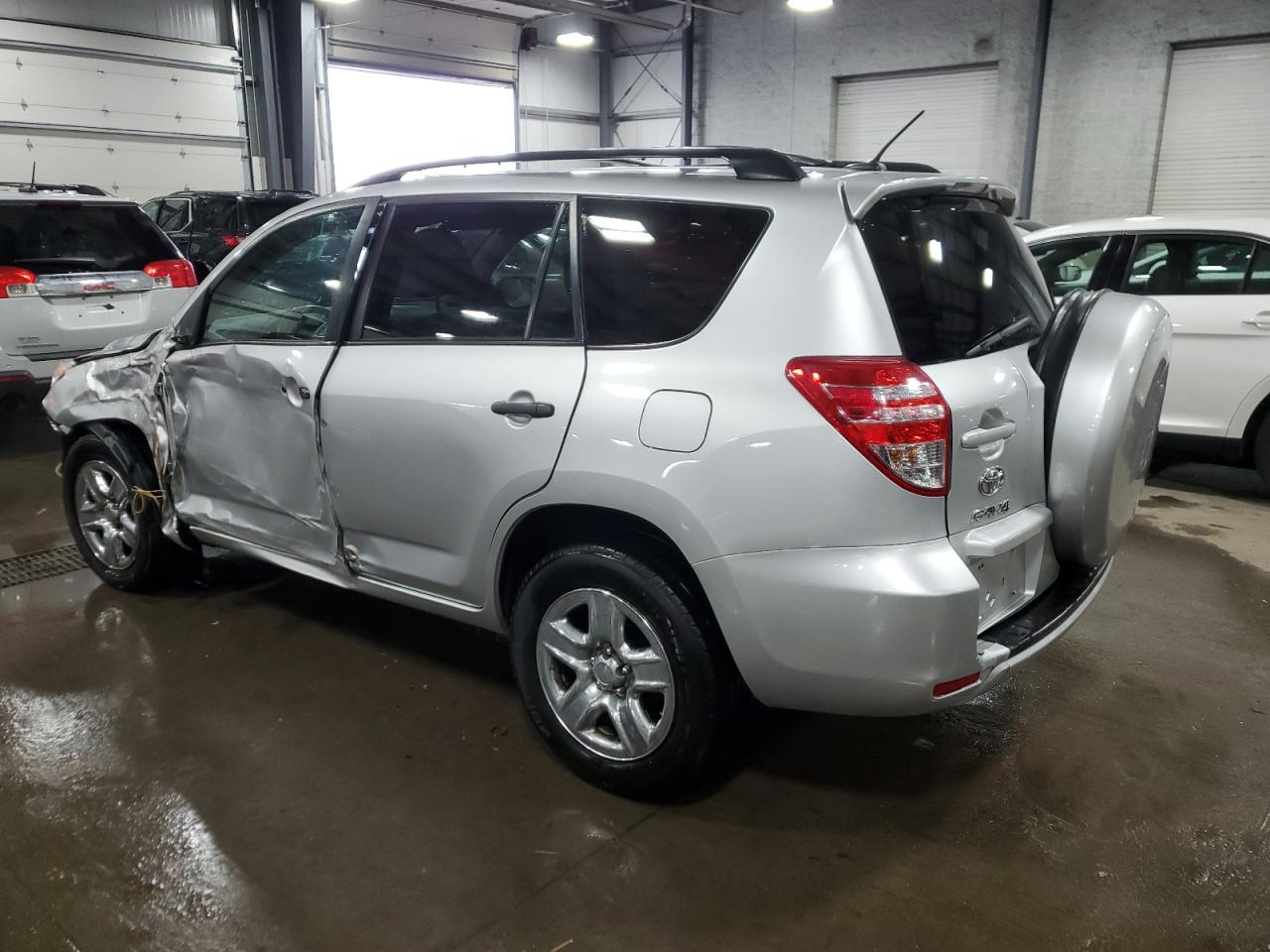 2T3BF4DV1BW145647 2011 Toyota Rav4