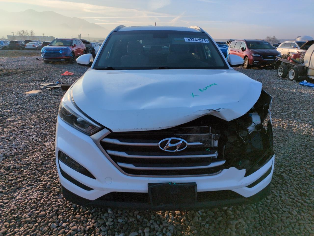 KM8J33A48HU271211 2017 Hyundai Tucson Limited