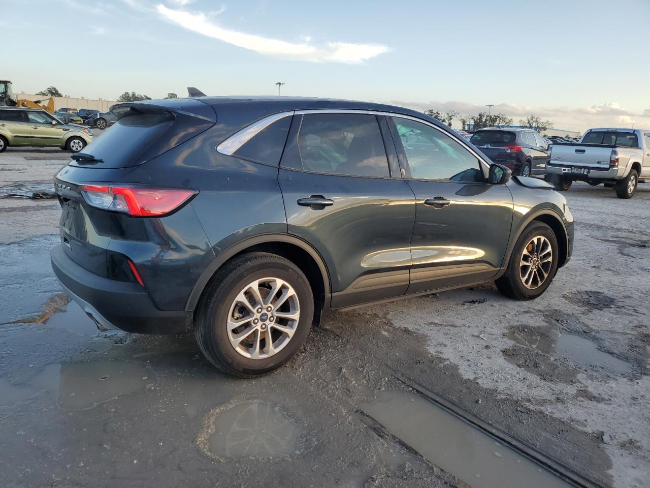 2022 Ford Escape Se VIN: 1FMCU0G6XNUB51287 Lot: 85369374