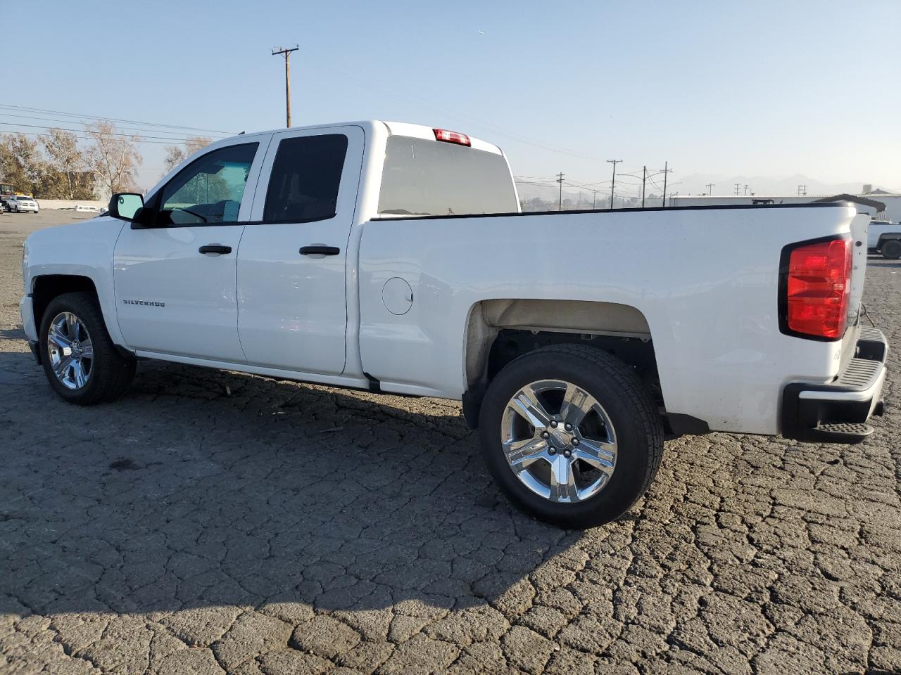 2018 Chevrolet Silverado C1500 Custom VIN: 1GCRCPECXJZ381377 Lot: 86762314