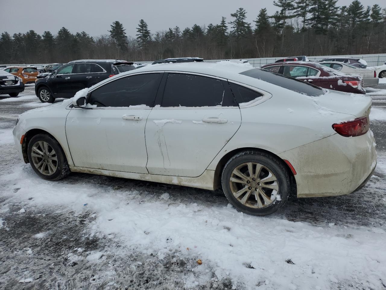 2015 Chrysler 200 Limited VIN: 1C3CCCAB0FN596362 Lot: 83461214