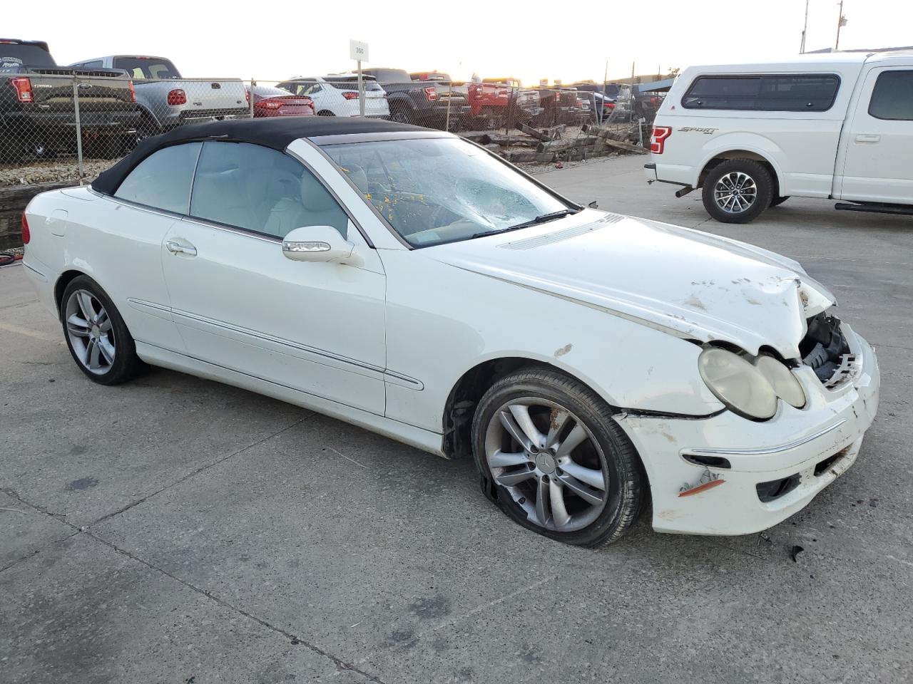 2008 Mercedes-Benz Clk 350 VIN: WDBTK56F08F235330 Lot: 84258894