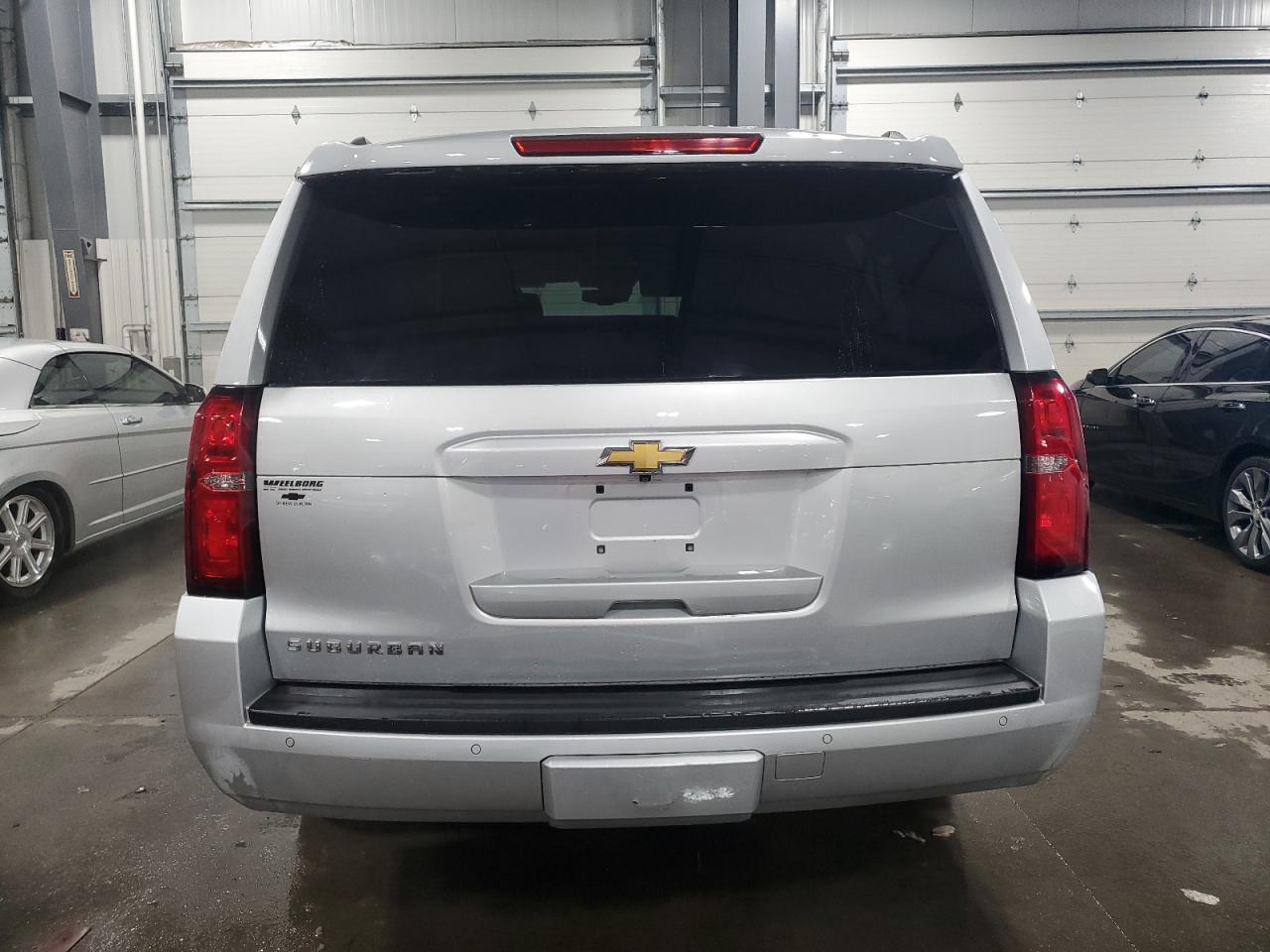 2015 Chevrolet Suburban K1500 Lt VIN: 1GNSKJKC7FR740897 Lot: 85825354