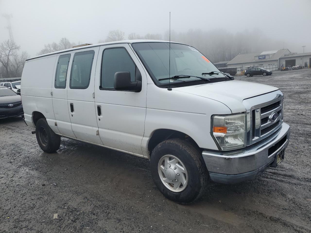 1FTNE2EW7BDA77153 2011 Ford Econoline E250 Van