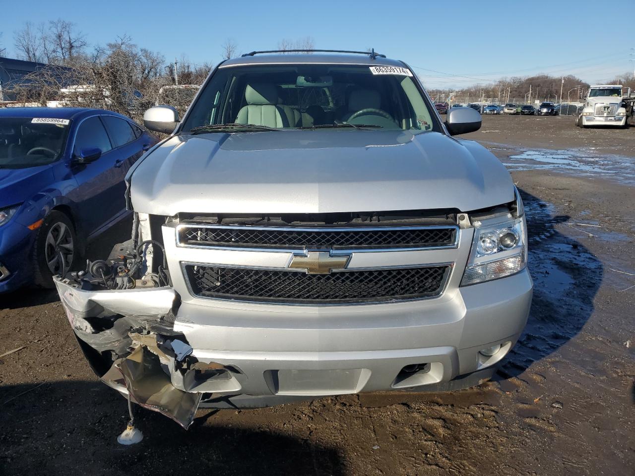 2011 Chevrolet Tahoe K1500 Lt VIN: 1GNSKBE01BR221927 Lot: 86359174