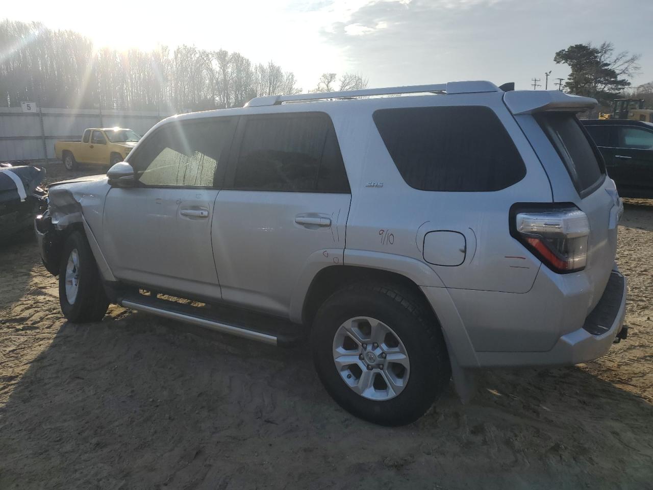 JTEBU5JR2J5503004 2018 Toyota 4Runner Sr5/Sr5 Premium