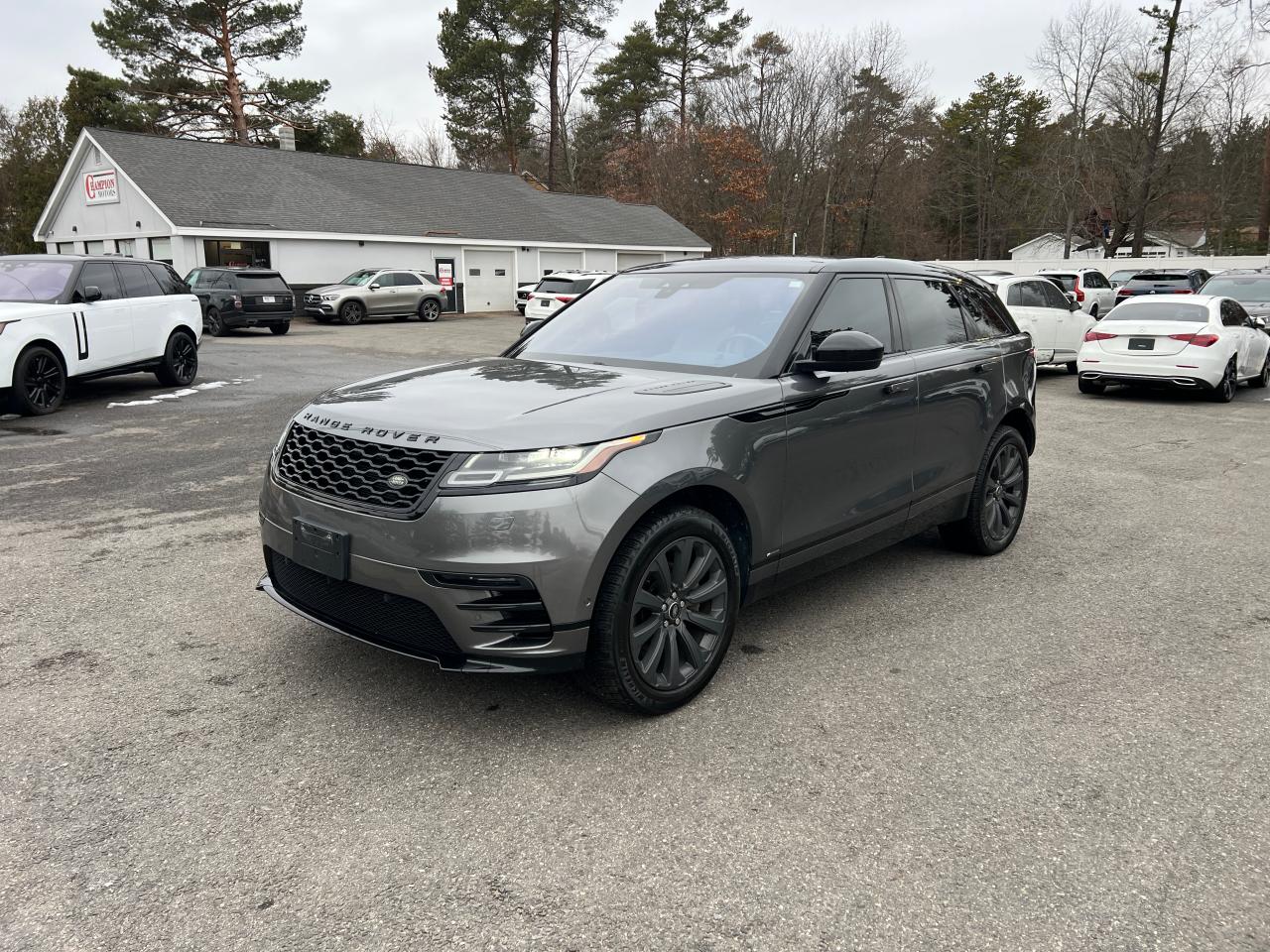 SALYL2RX8JA731222 2018 Land Rover Range Rover Velar R-Dynamic Se