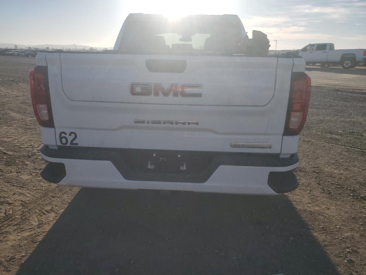 3GTPUCEK6NG664465 2022 GMC Sierra K1500 Elevation