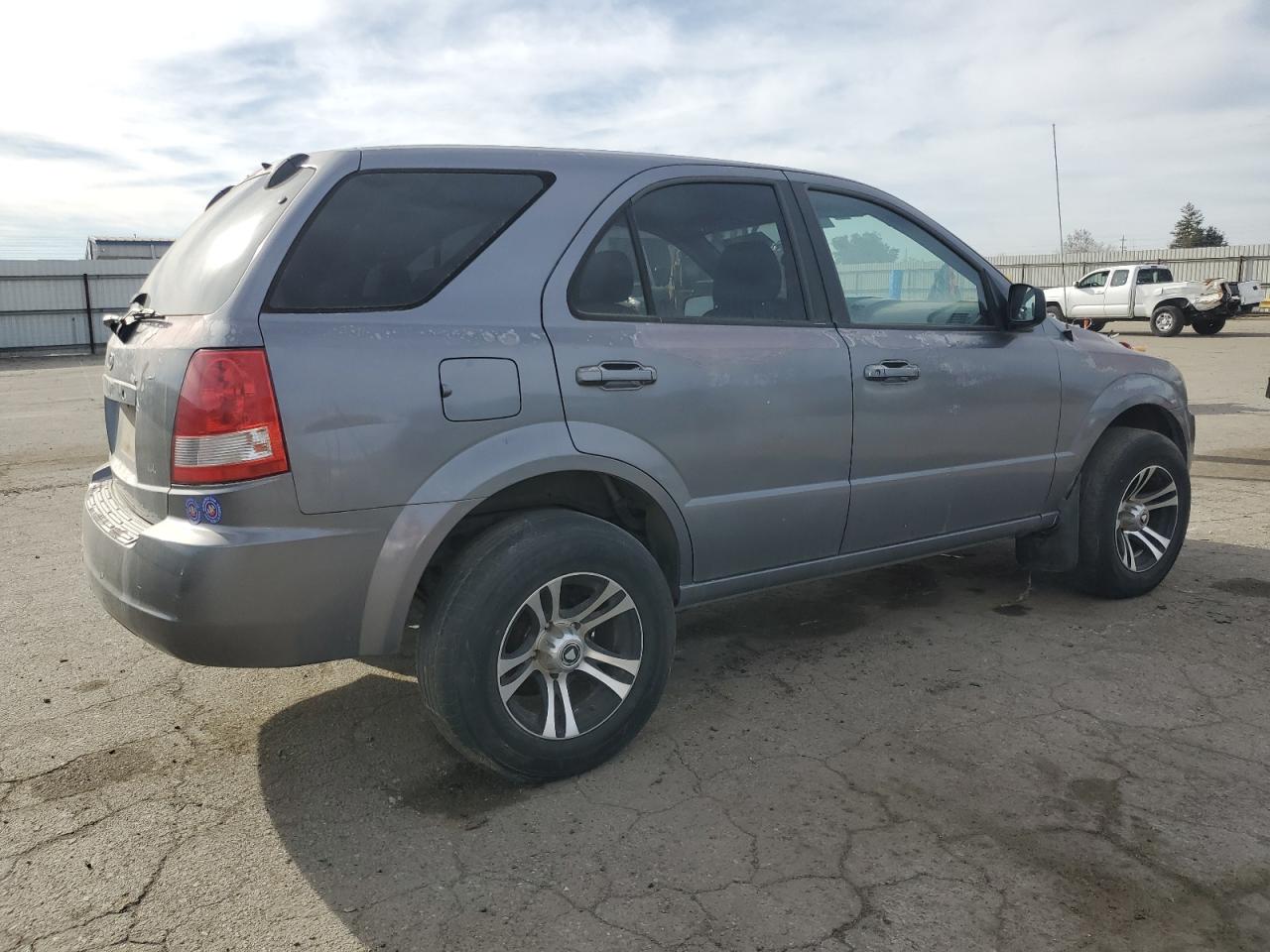 2003 Kia Sorento Ex VIN: KNDJD733235121515 Lot: 85347144