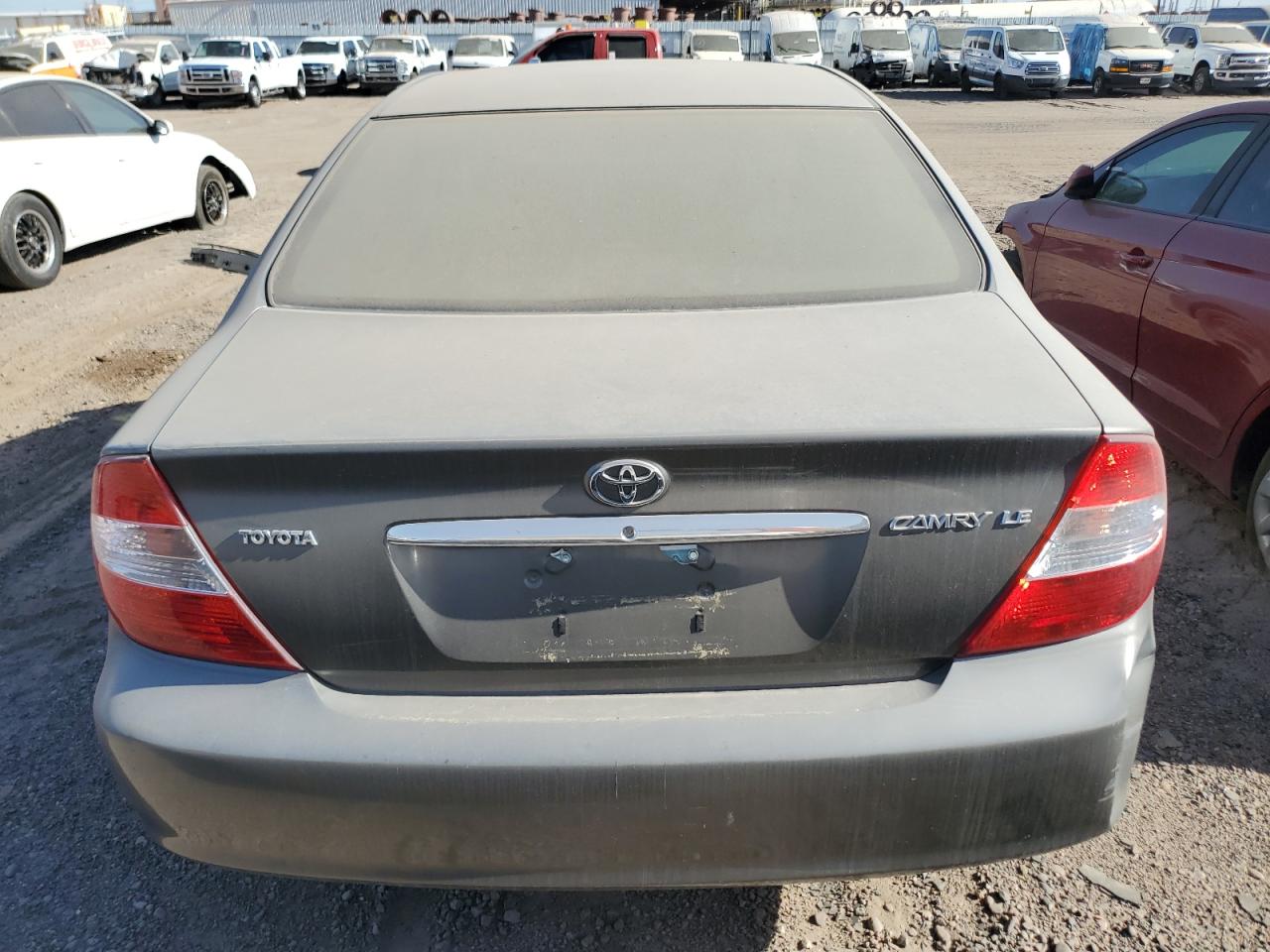 2004 Toyota Camry Le VIN: JTDBE32K540262192 Lot: 86567224