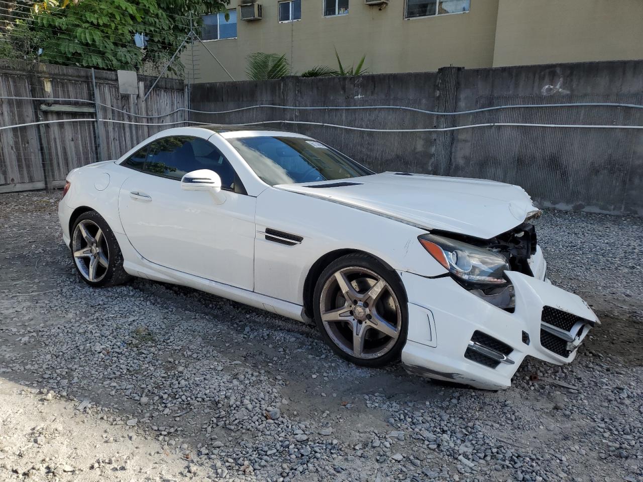 2015 Mercedes-Benz Slk 250 VIN: WDDPK4HA2FF107043 Lot: 86132894