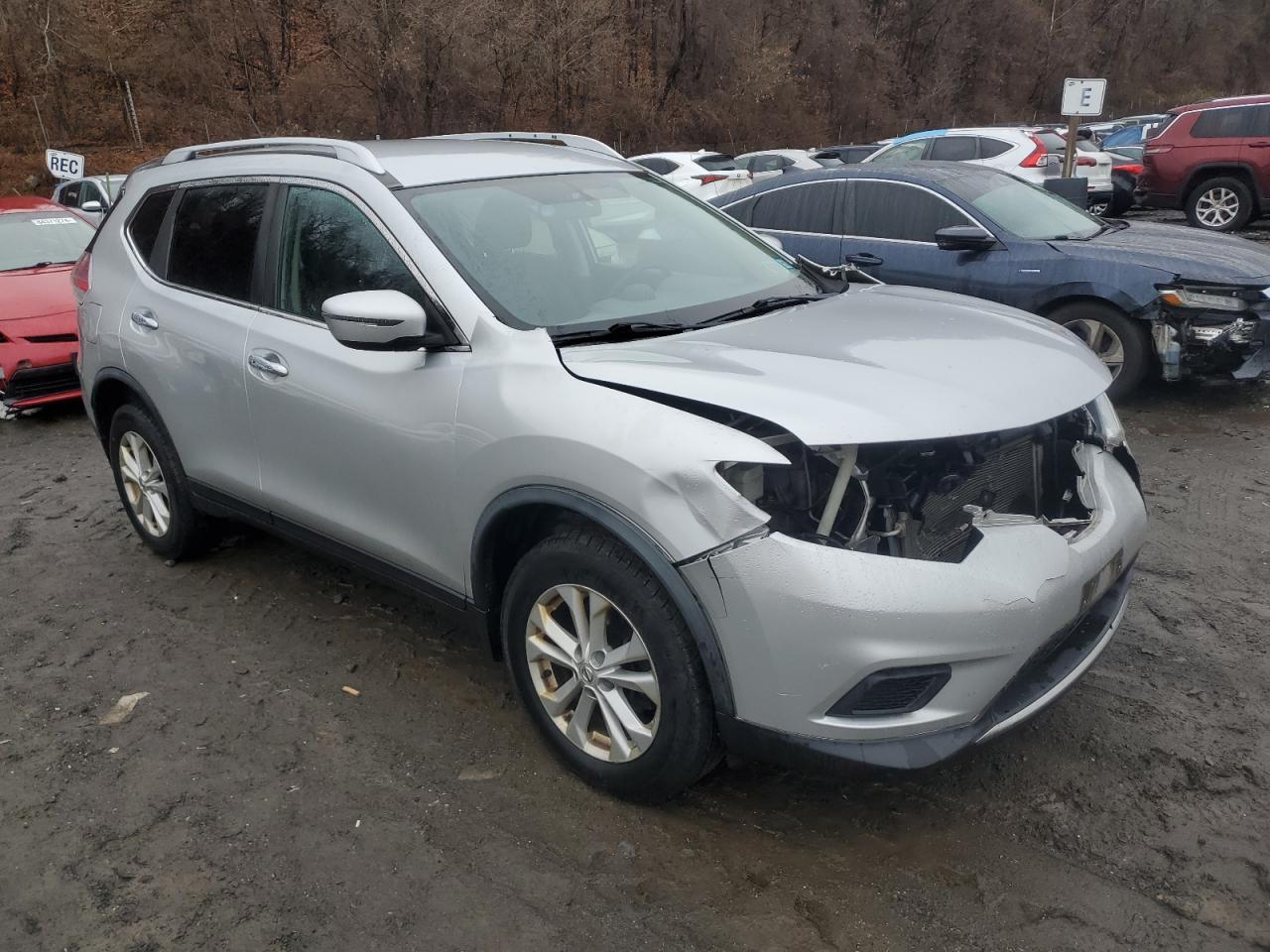 2016 Nissan Rogue S VIN: KNMAT2MV6GP690903 Lot: 84242514