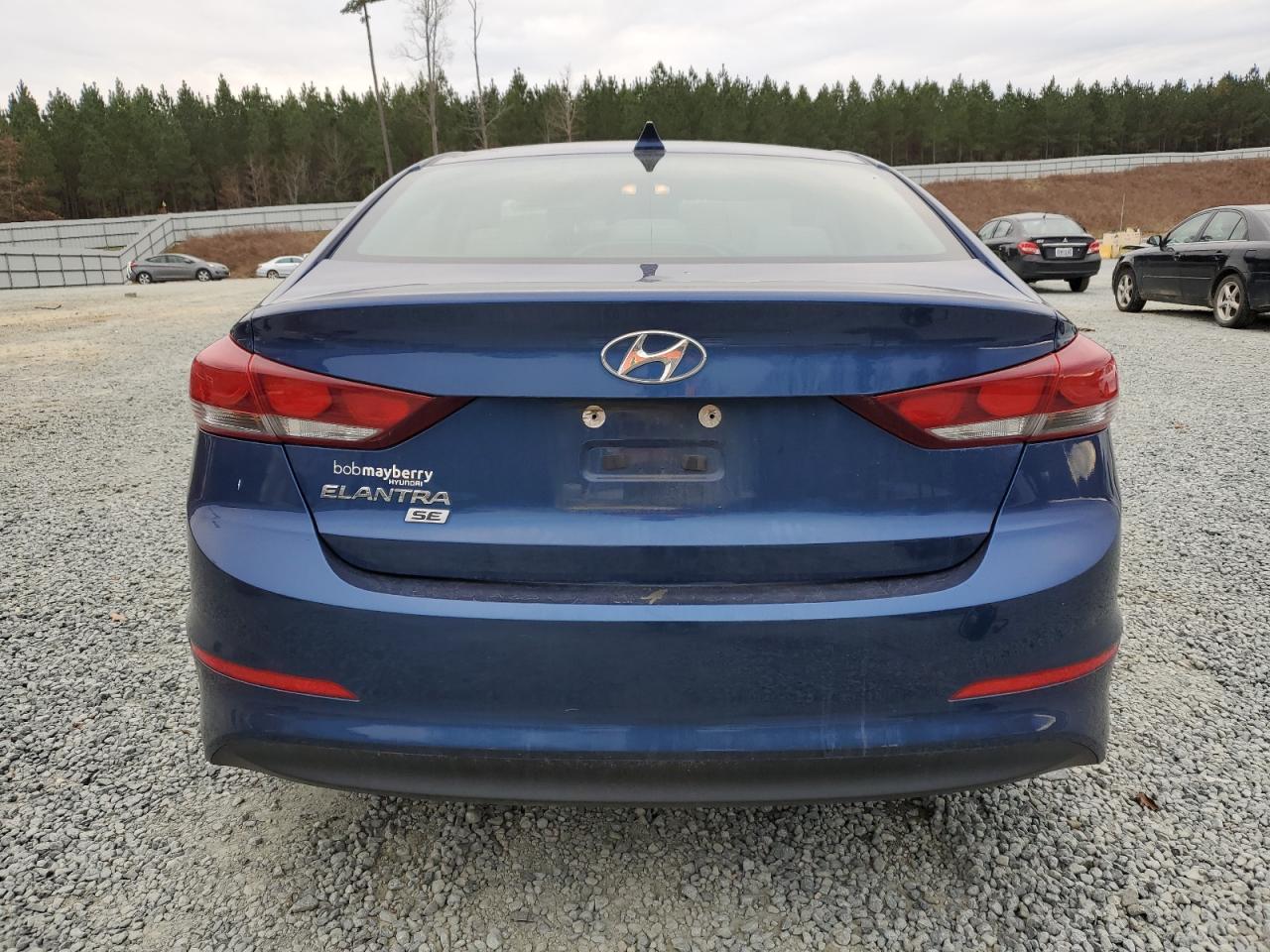 5NPD74LF9HH126635 2017 Hyundai Elantra Se