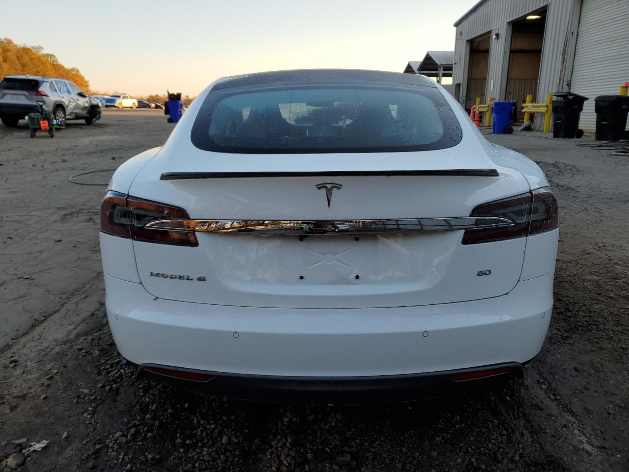 5YJSA1S11EFP54096 2014 Tesla Model S