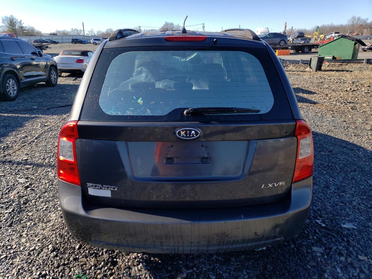 2008 Kia Rondo Lx VIN: KNAFG526387124624 Lot: 84385854