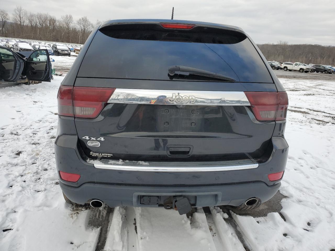 1C4RJFCT7CC269886 2012 Jeep Grand Cherokee Overland